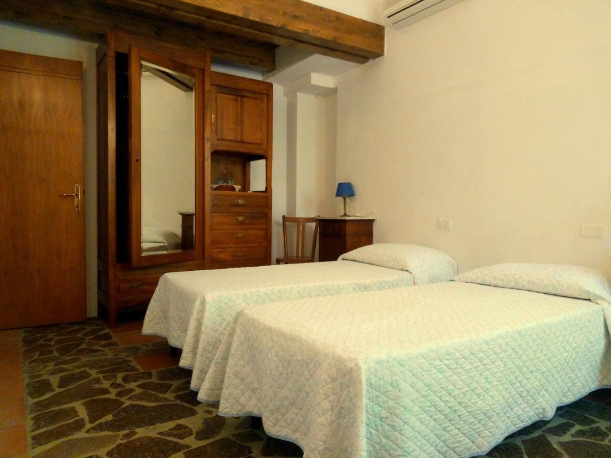 Lierus B&B Gonnosfanàdiga Eksteriør billede